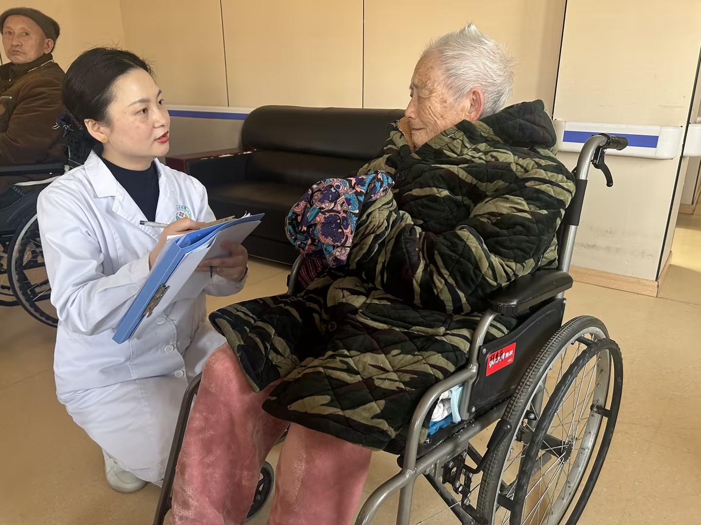 1765529356834025688.jpg 心理疏导.jpg